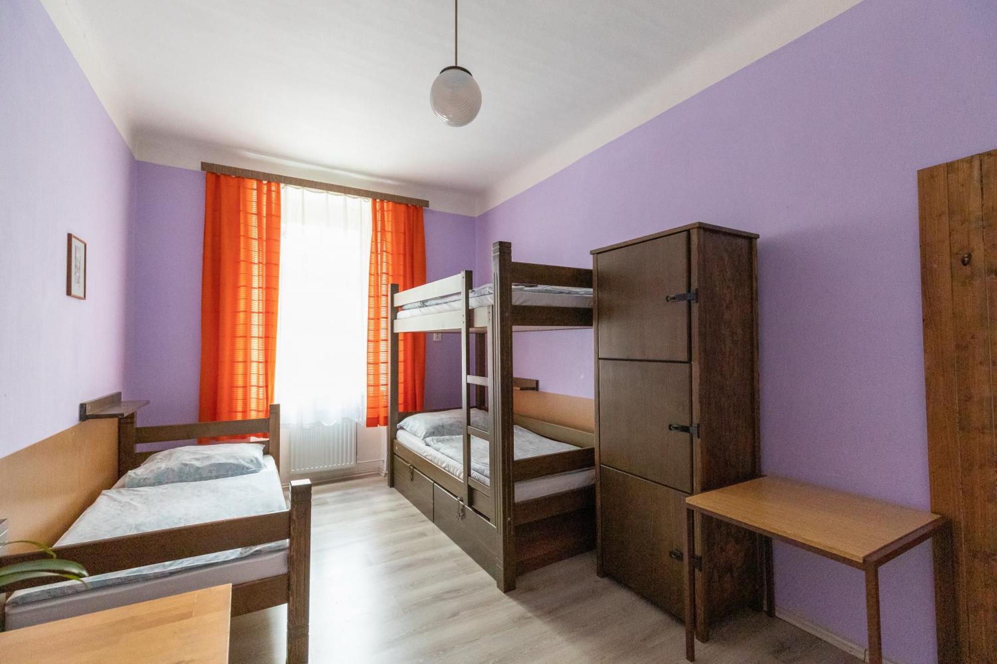 Hostel Dakura Praga Quarto foto