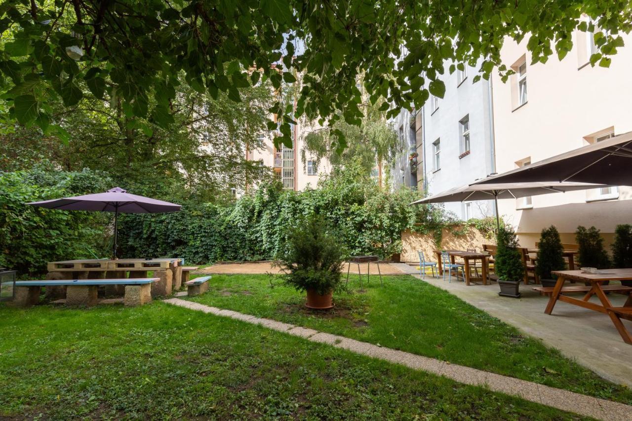 Hostel Dakura Praga Exterior foto
